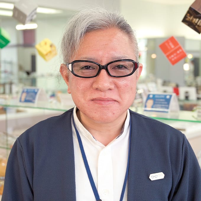 アイアイエー 束本店店長